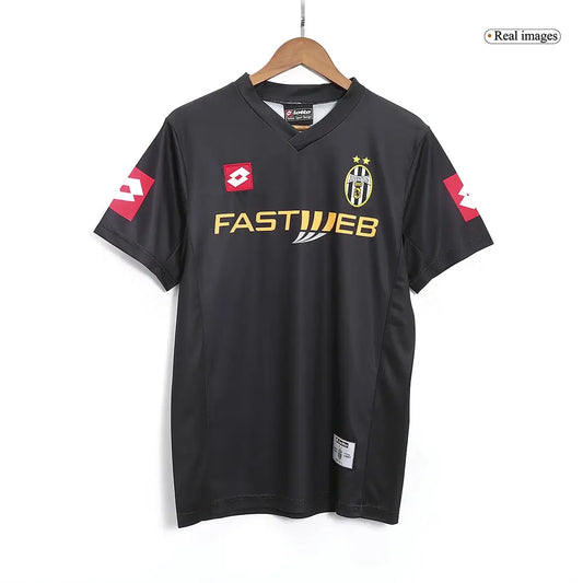 Retro Juventus Away Soccer Jersey 2001/02