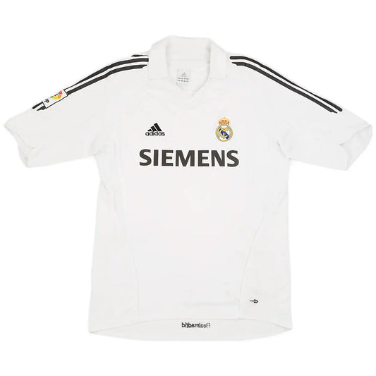 Maillot de football rétro domicile du Real Madrid 2005/06
