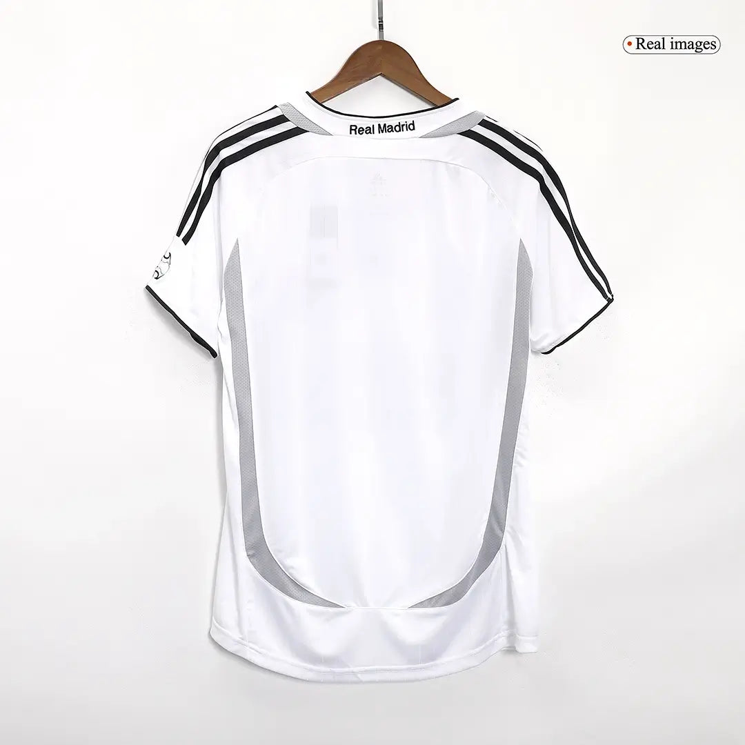 Maillot de football rétro domicile Real Madrid 2006/07 de Beckham n°23