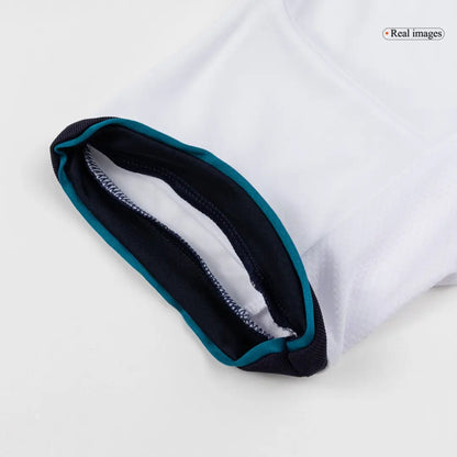 Maillot de football rétro domicile du Real Madrid 2012/13