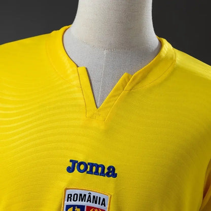 Camiseta de fútbol local de Rumanía para el Mundial 2026