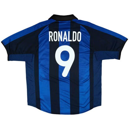 Maillot de football rétro Ronaldo #9 Inter Milan 2001/02 Domicile