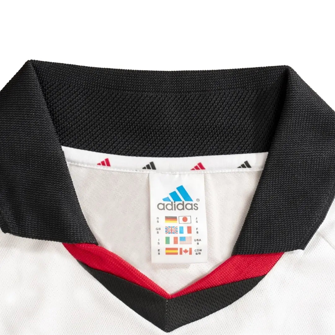 Fulham 2001/02 Home Retro Soccer Jersey