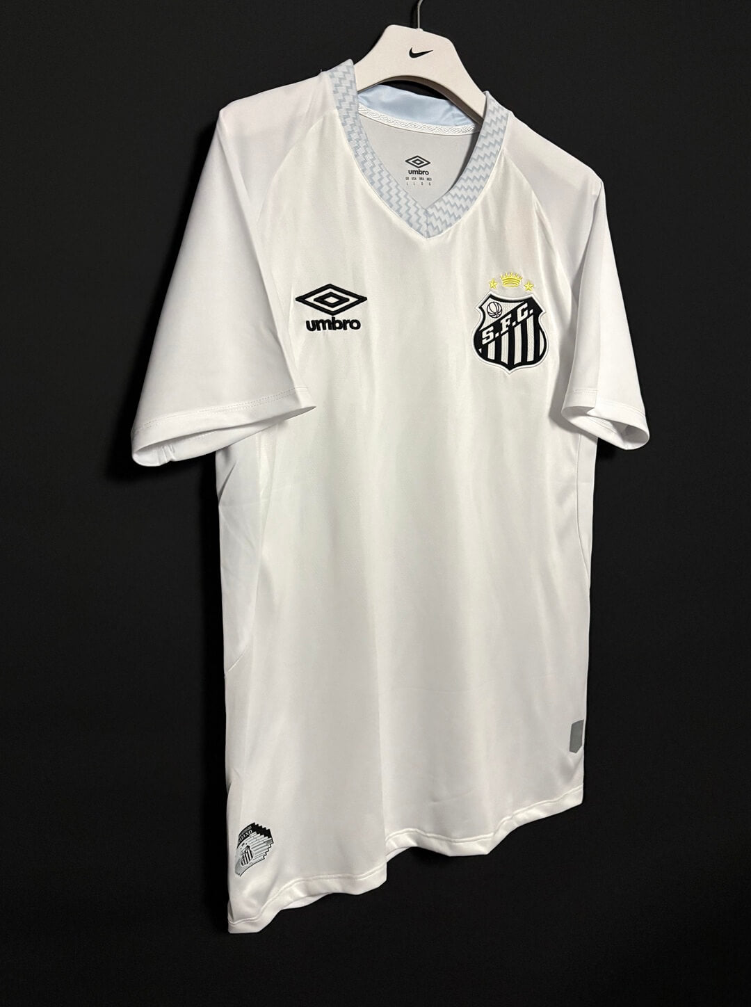 NEYMAR JR #10 Santos FC Home Soccer Jersey 2025/26