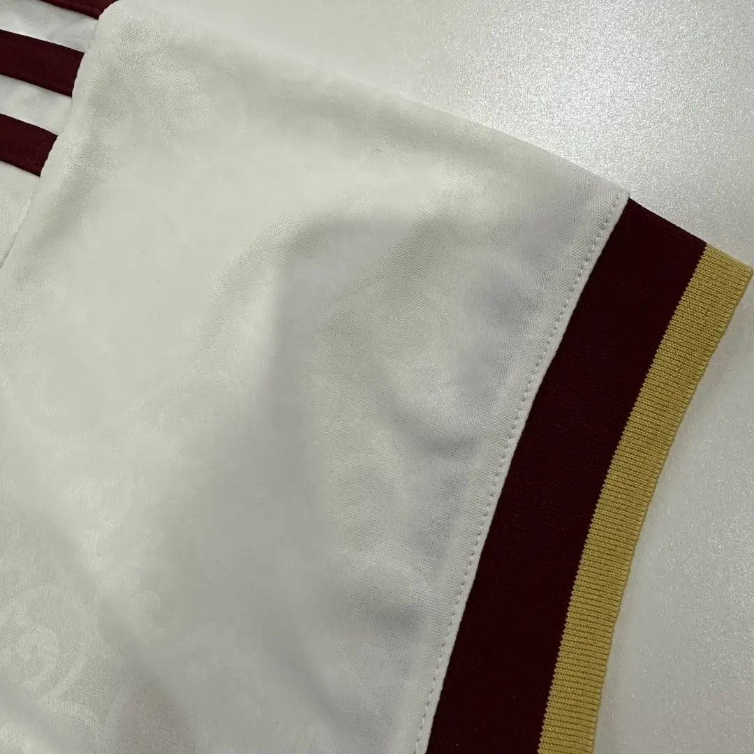 Ensemble de football extérieur Espagne - Maillot + Short Coupe du Monde 2026