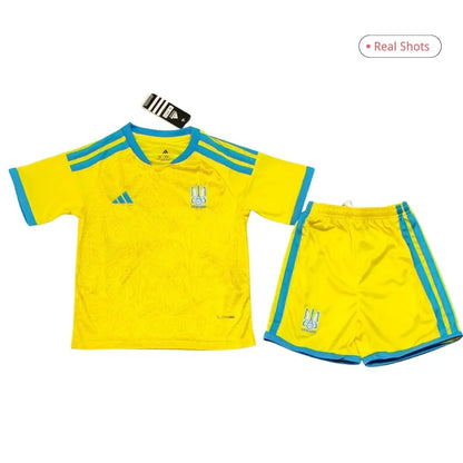 Kit local de Ucrania para niños (Camiseta y pantalón corto) para el Mundial 2026