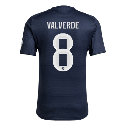 Camiseta de fútbol de visitante del Real Madrid, versión jugador, número 8, de Valveverde, temporada 2025/26