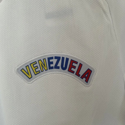 Camiseta visitante de Venezuela para el Mundial 2026