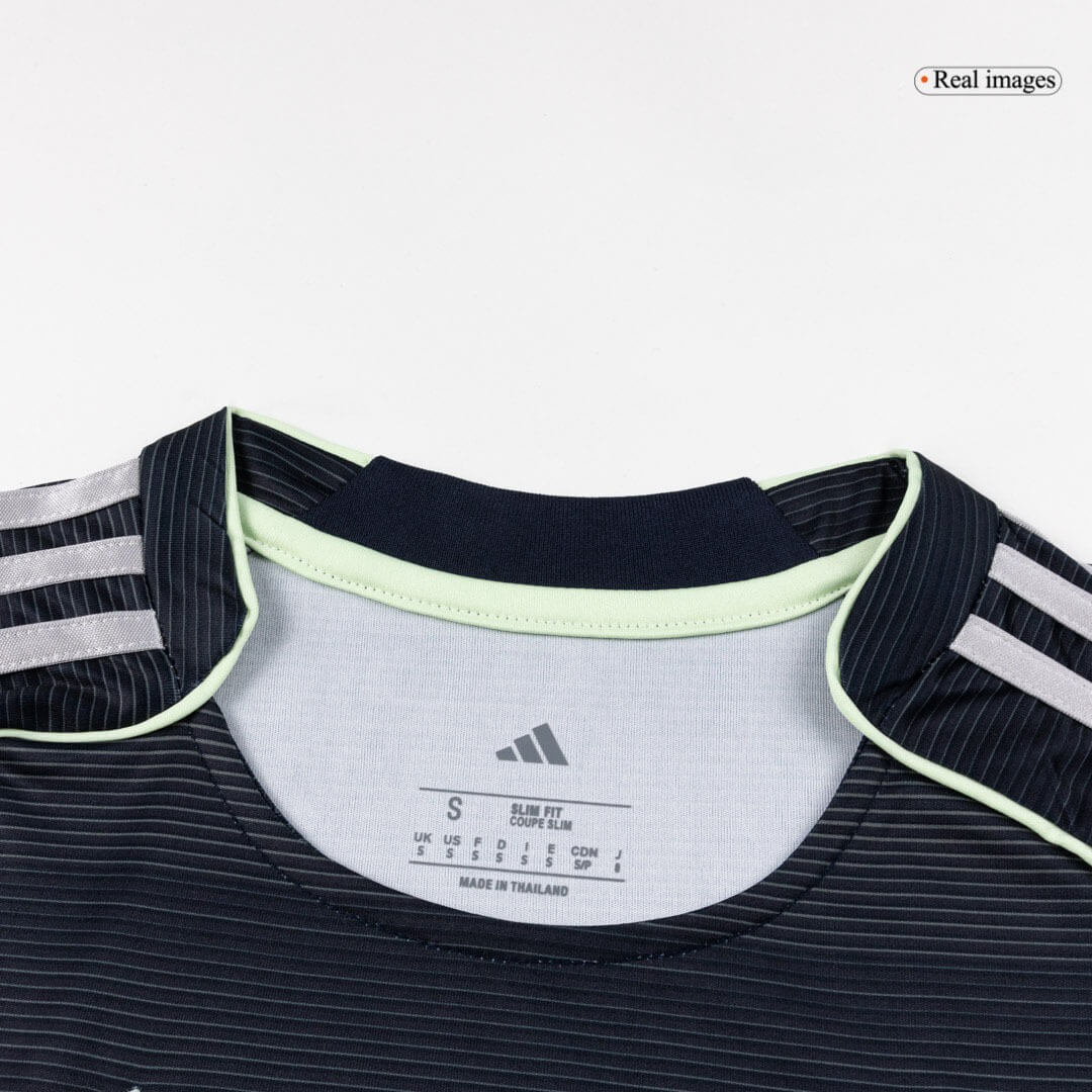 Maillot extérieur féminin du Real Madrid 2025/26