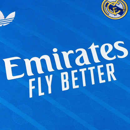 Tercera equipación visitante del Real Madrid para mujer 2025/26