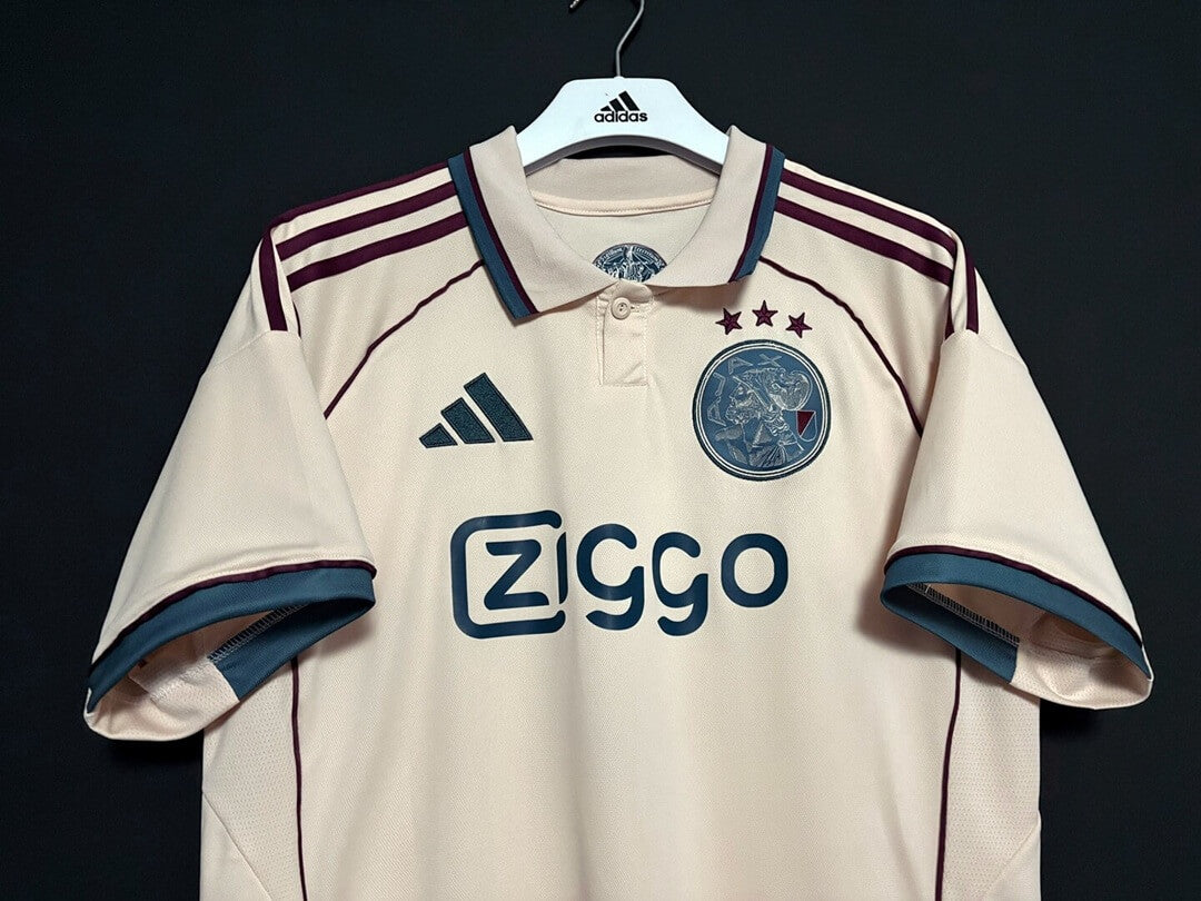 Camiseta de visitante del Ajax 2025/26