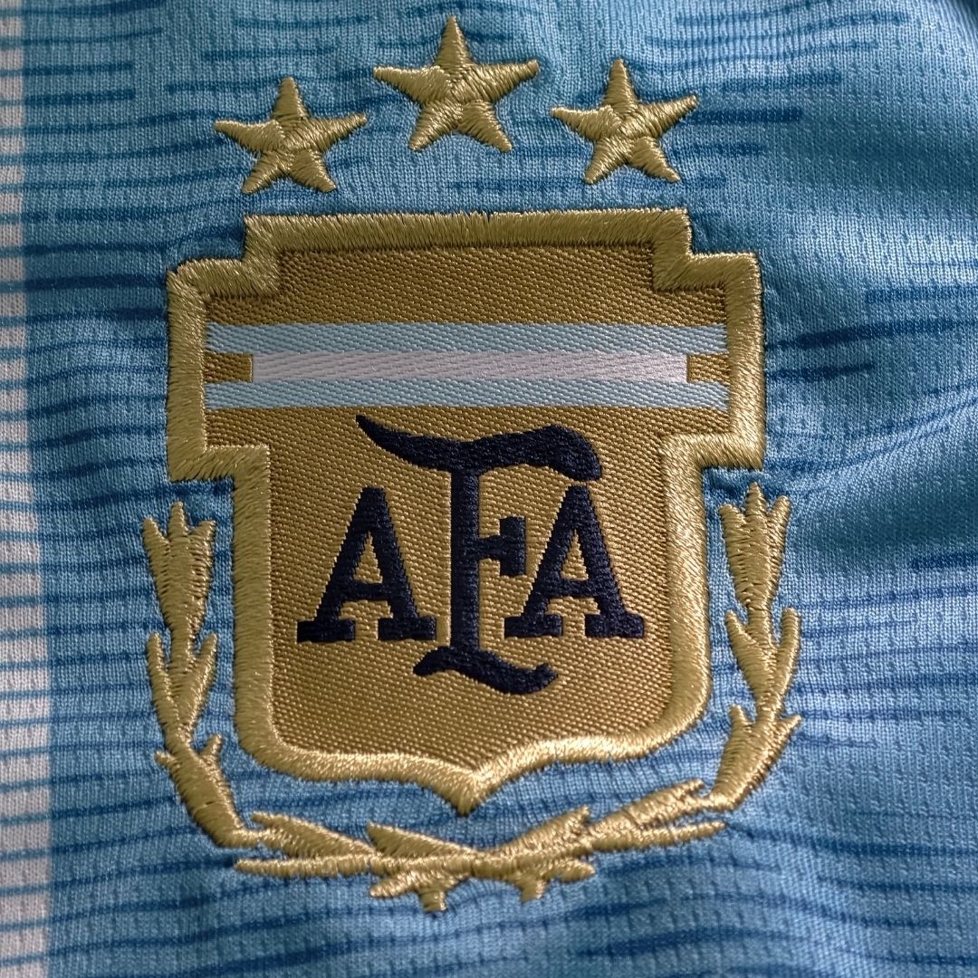 Παιδικό σετ εμφάνισης Argentina x Messi #10 (εντός έδρας) 2026 - Φανέλα+Σορτς