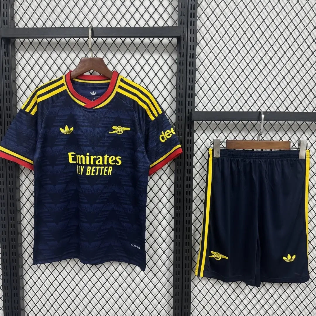 Gunners Away Soccer Kit - Jersey+Shorts 2026/27