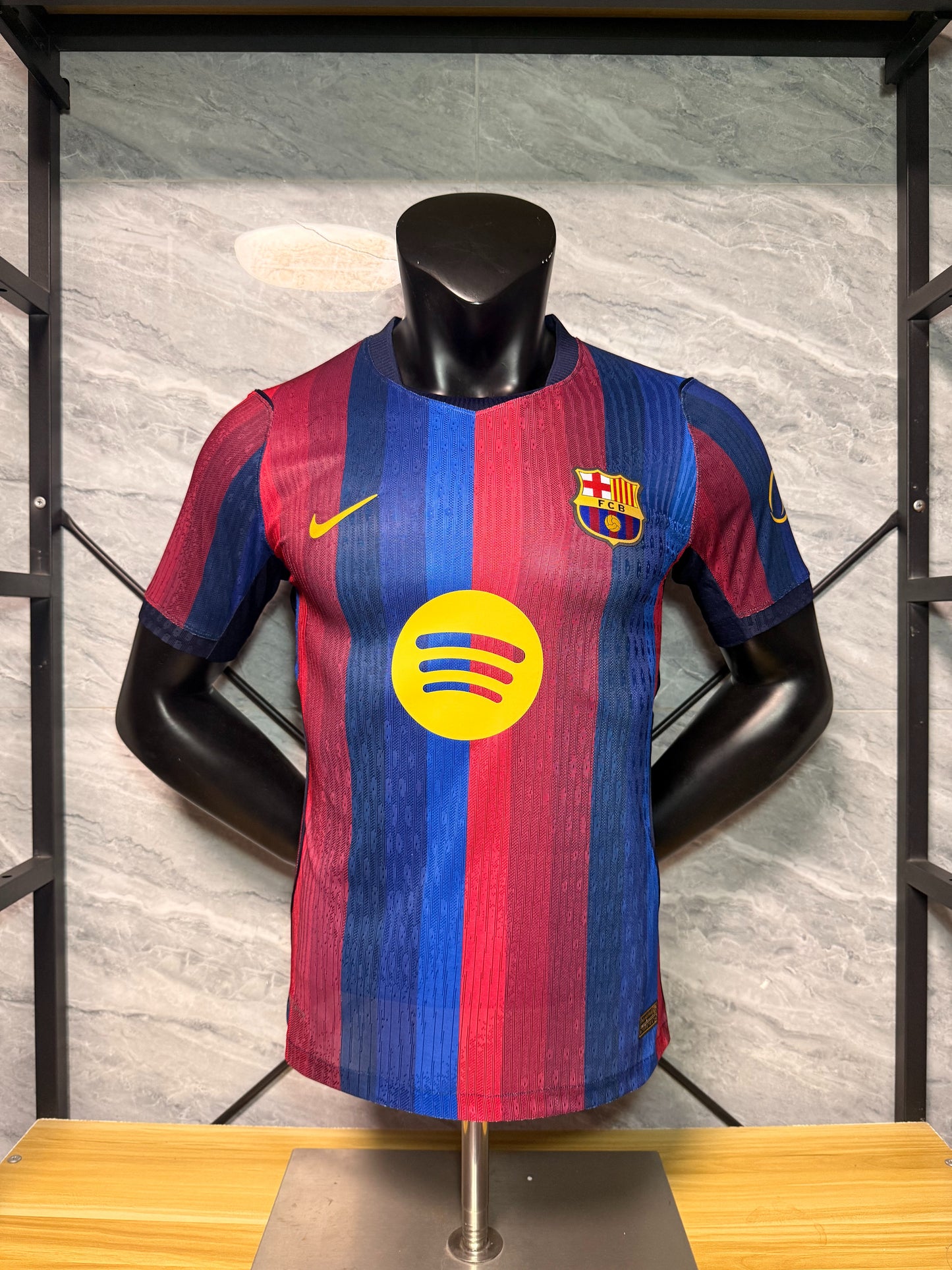 Camiseta de fútbol del Barcelona Local Versión Jugador 2026/27