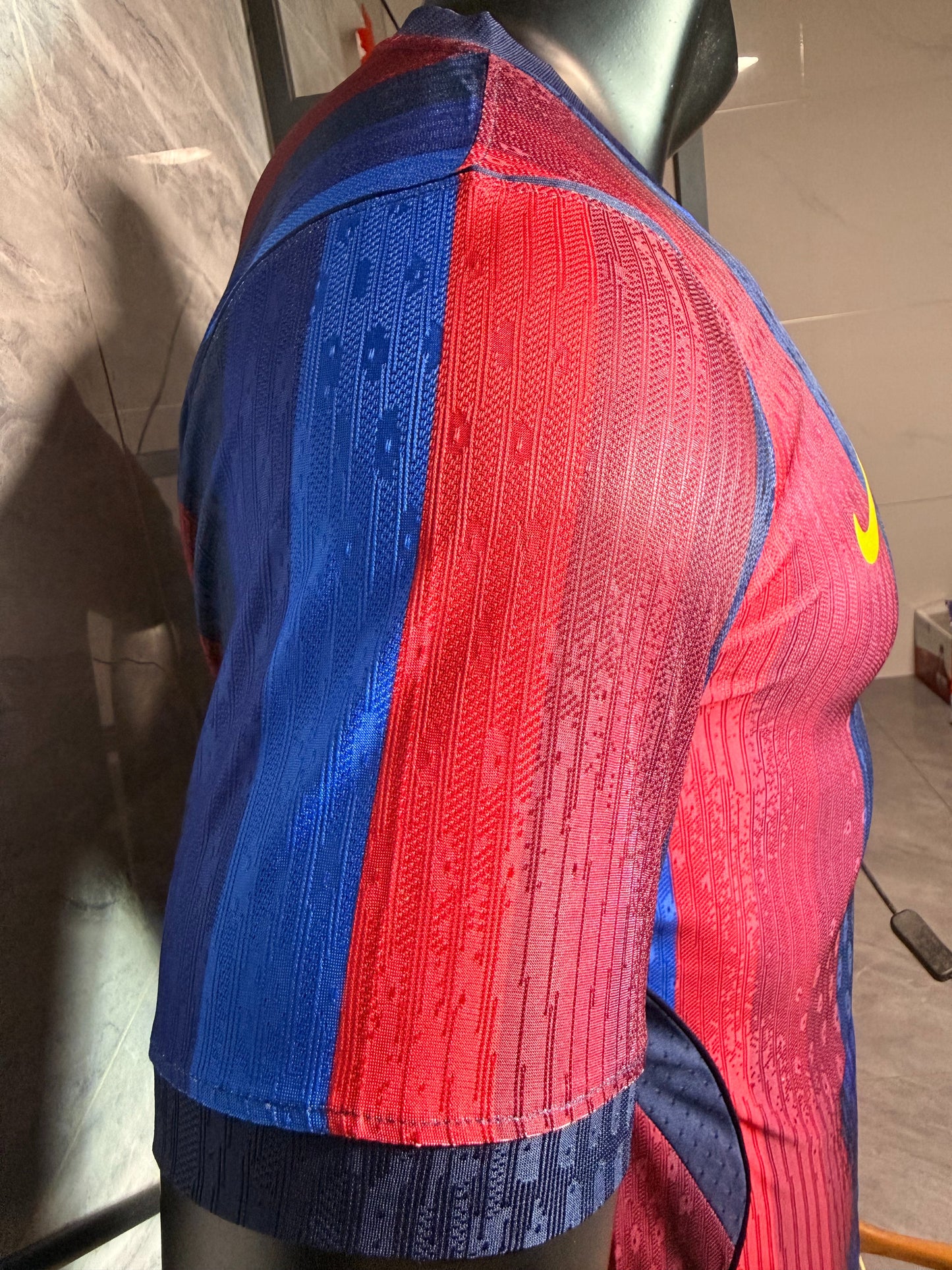Camiseta de fútbol del Barcelona Local Versión Jugador 2026/27