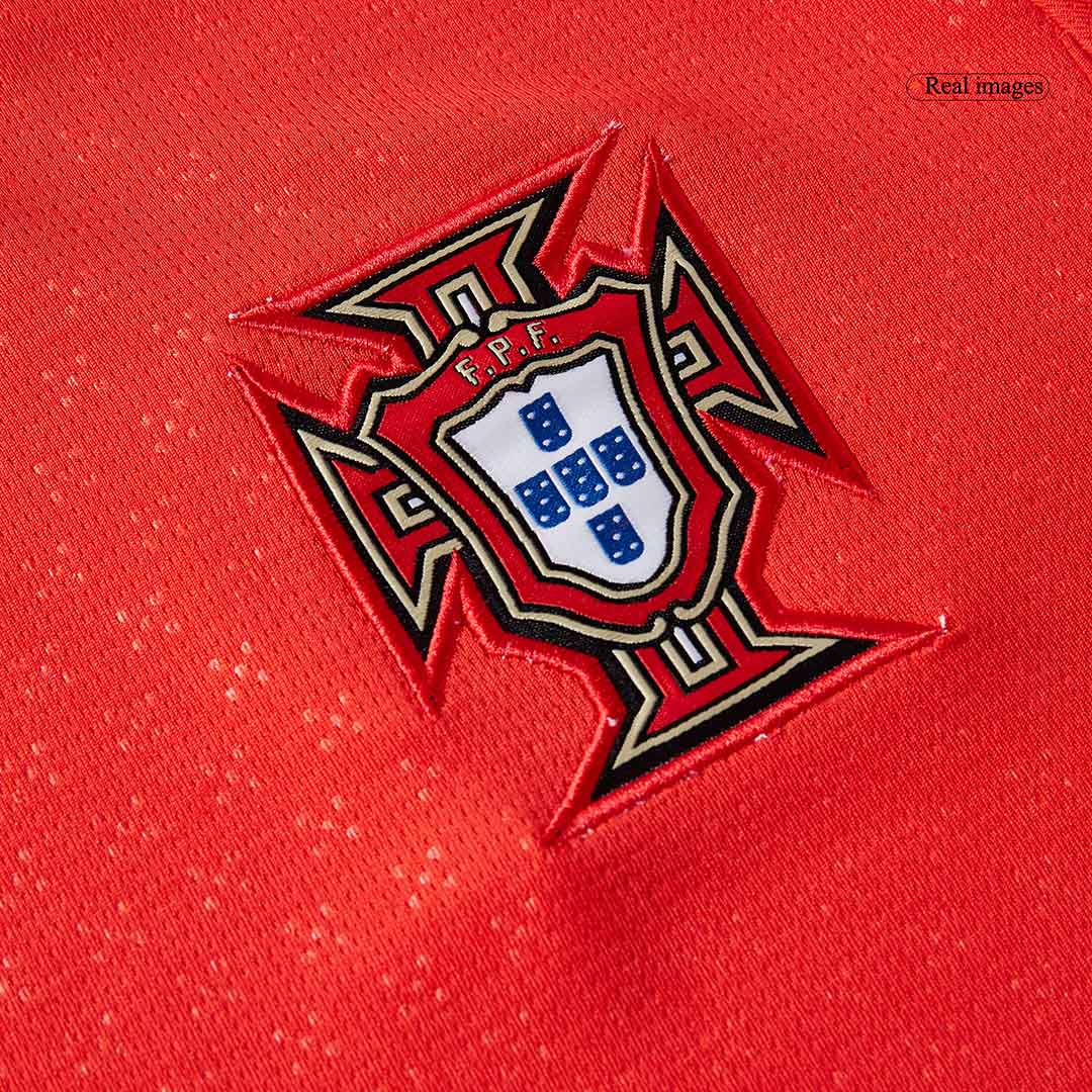 RONALDO #7 Portugal Home Long Sleeve Football Jersey 2025 Red