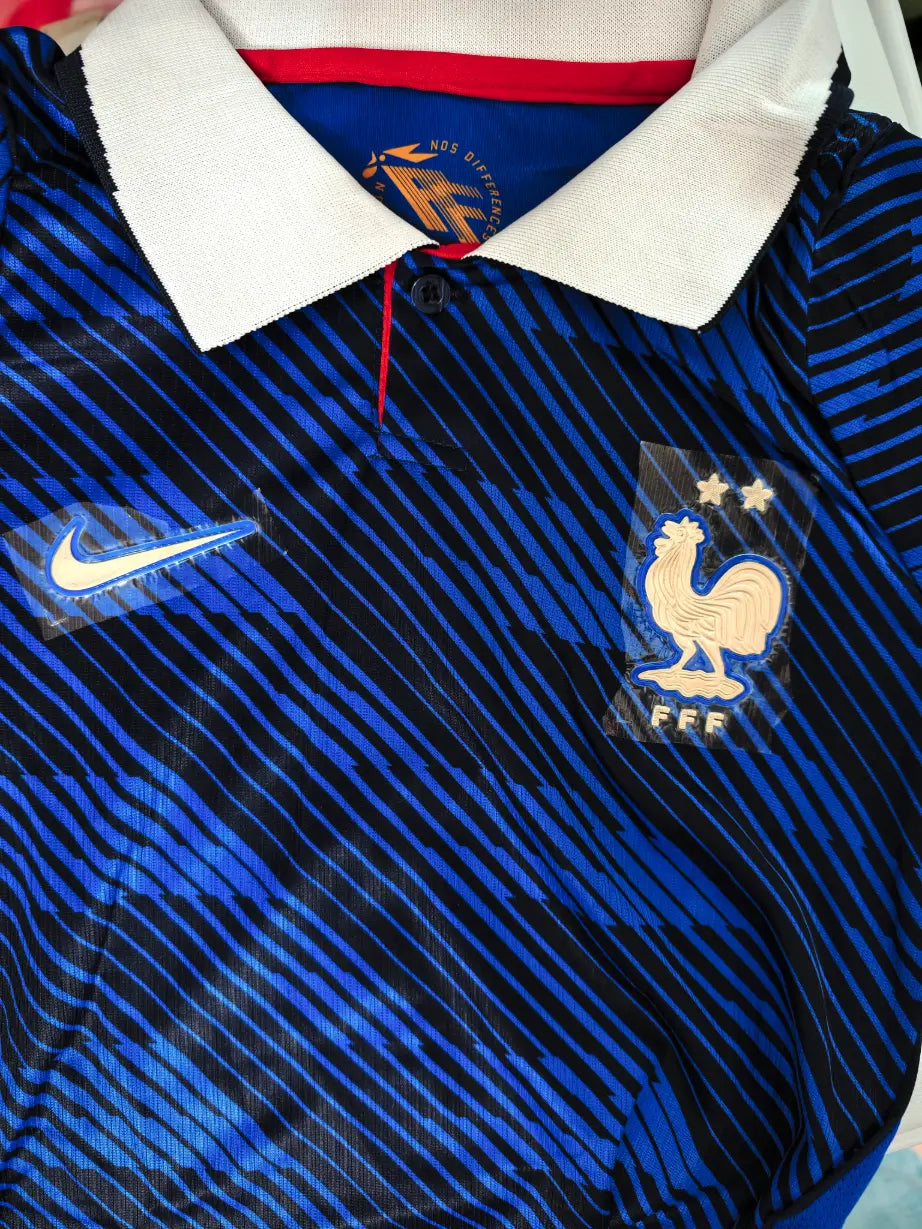 France Kid's Home Soccer Kit - Jersey+Shorts 2026