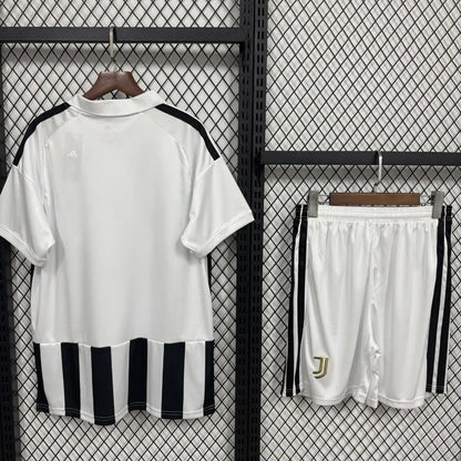 Camiseta de fútbol de visitante del AC Milan 2026/27