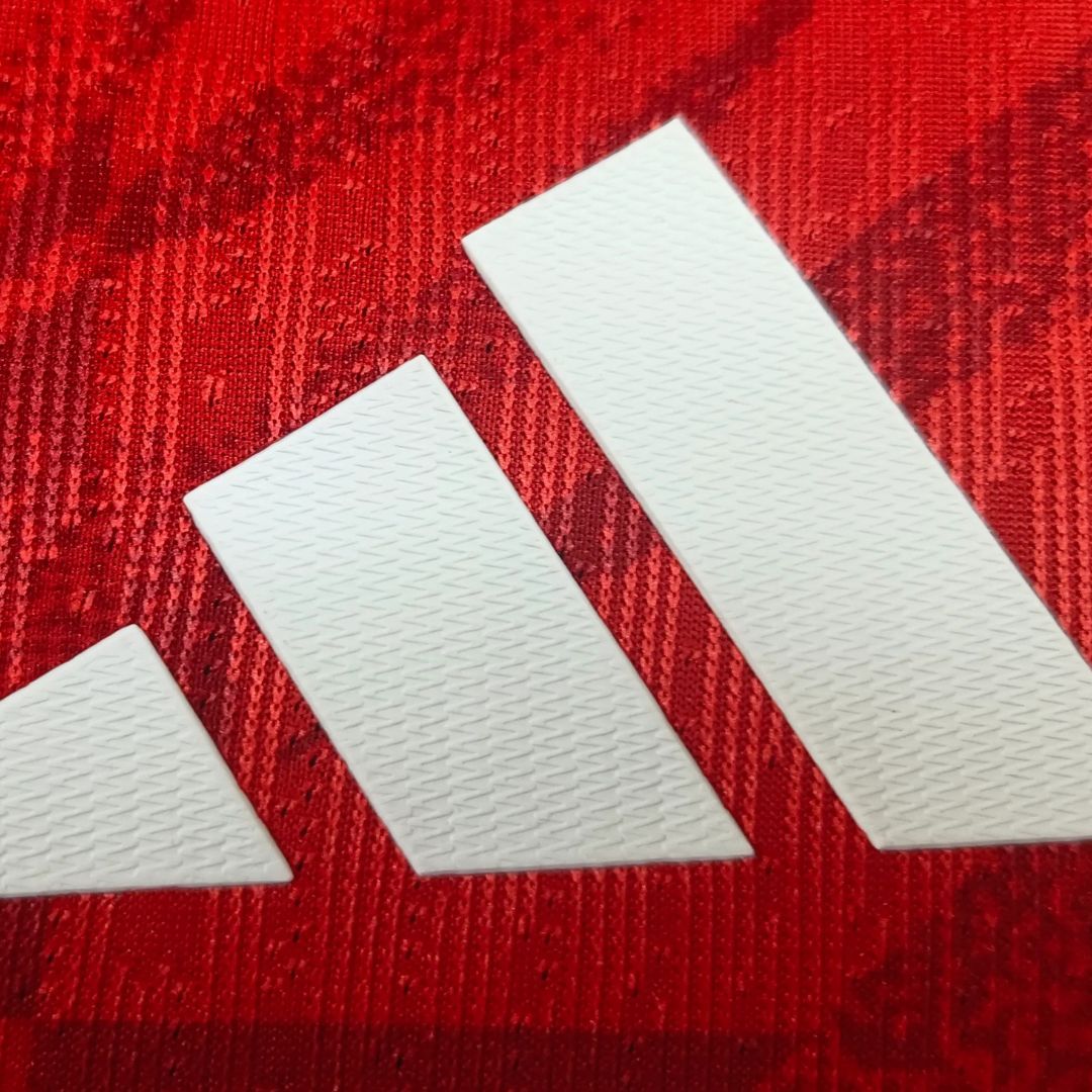 Liverpool Pre-Match Player Version Soccer Jersey 2026/27