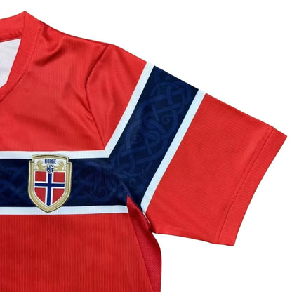 Camiseta de fútbol local de Noruega para la Copa Mundial 2026