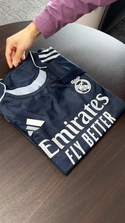 Camiseta de manga larga de visitante del Real Madrid 2025/26