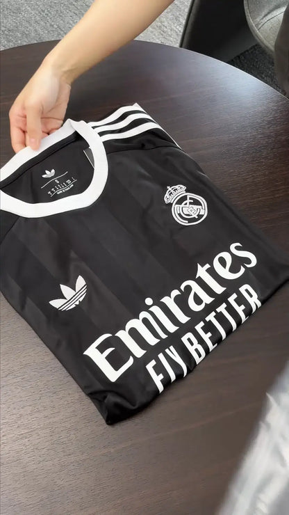Camiseta de portero del Real Madrid 2025/26 negra