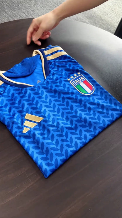 Maillot domicile de l'Italie pour la Coupe du Monde 2026