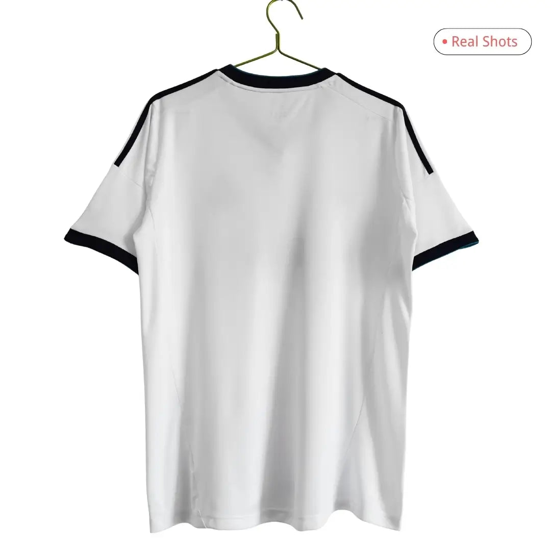 Maillot de football rétro domicile du Real Madrid 2012/13